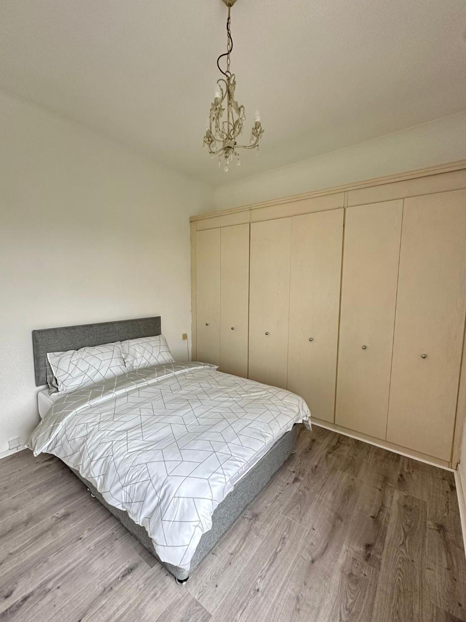 Abigail House Apartment Westhoughton Exterior photo