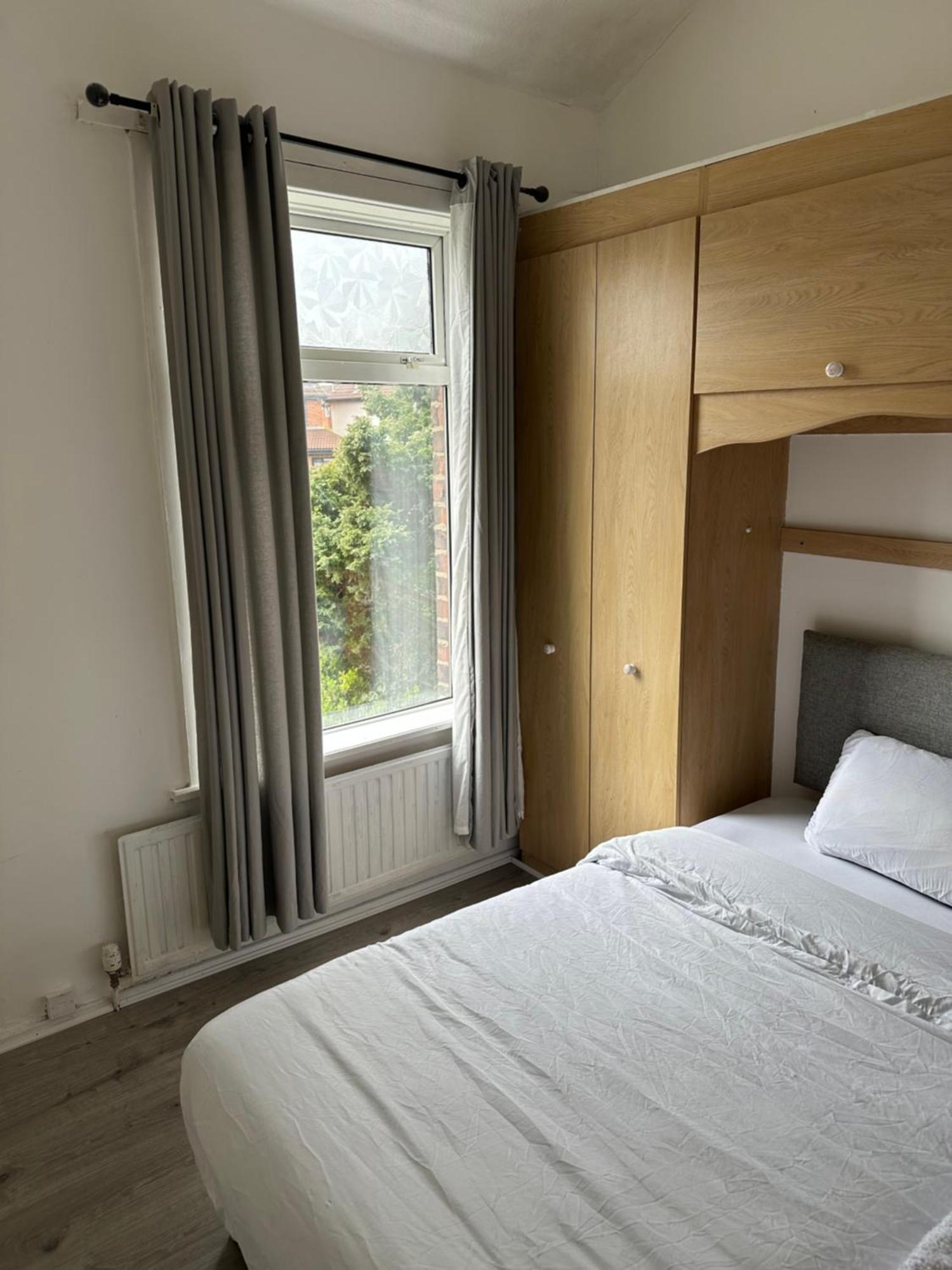 Abigail House Apartment Westhoughton Exterior photo