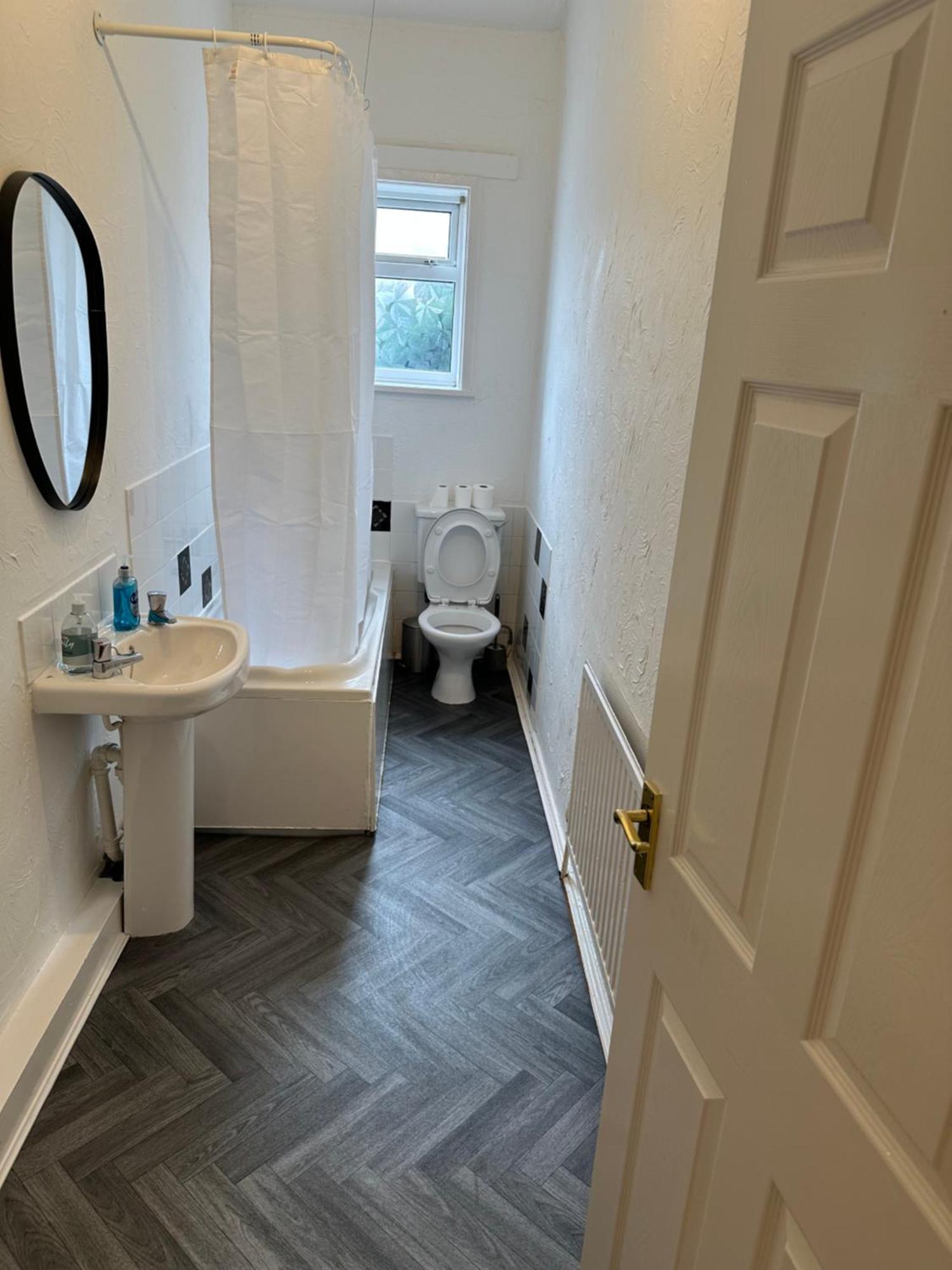 Abigail House Apartment Westhoughton Exterior photo